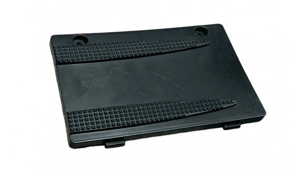 [103] COUVERT DE BATTERIE NOIR SOLISTA SEF6-2-3 (SCOOTTERRE OEM)