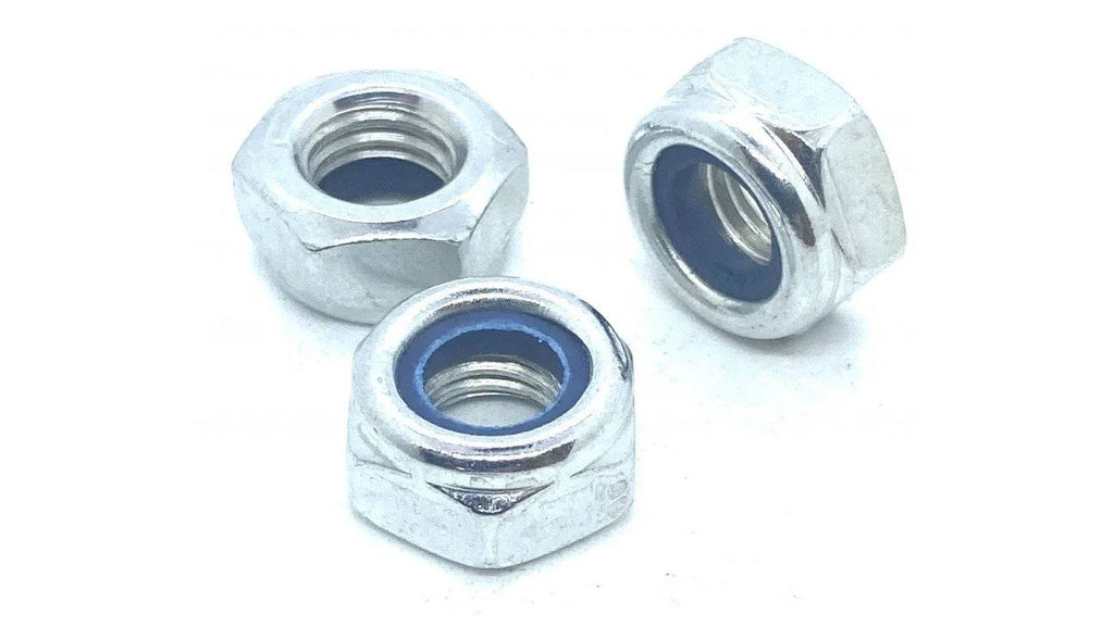 [12] NOIX 8MM AVEC BARRURE CHROME RK2-2-2 (SCOOTTERRE OEM)