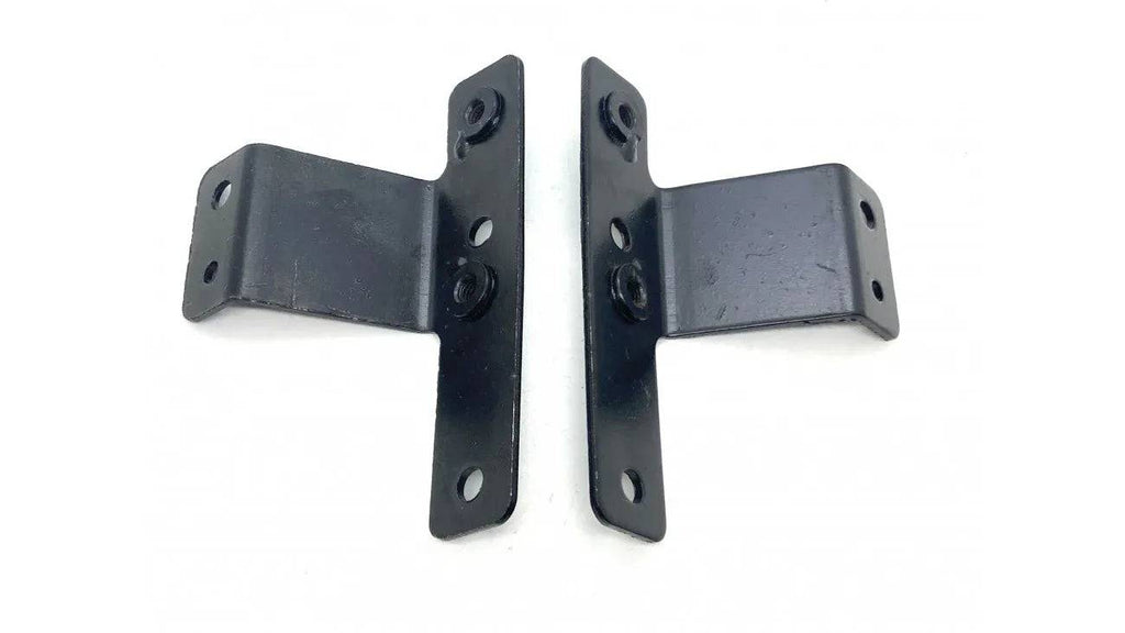 [16] BRAQUETTES POUR RÉFLECTEUR AVANT RN10-3-1 (SCOOTTERRE OEM)