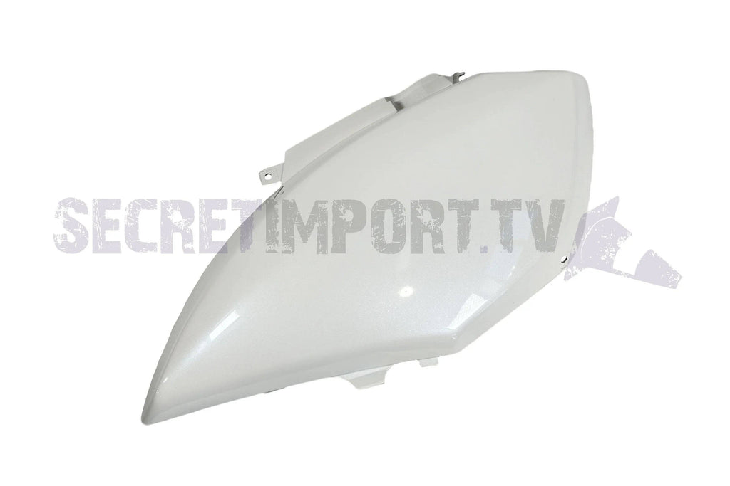 Left Side Cover White Metallic (Bws/Zuma 50F & 50X) 2012+ - Face Latéral Gauche (Bws/Zuma 50F & 50X) 2012+ - 1CD-F1721-00-P2
