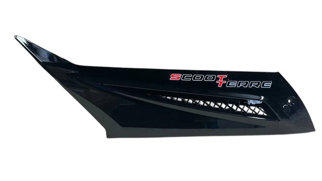 [25] SOUS-PLANCHER DROIT NOIR SOF5-2-1 (SCOOTTERRE OEM)