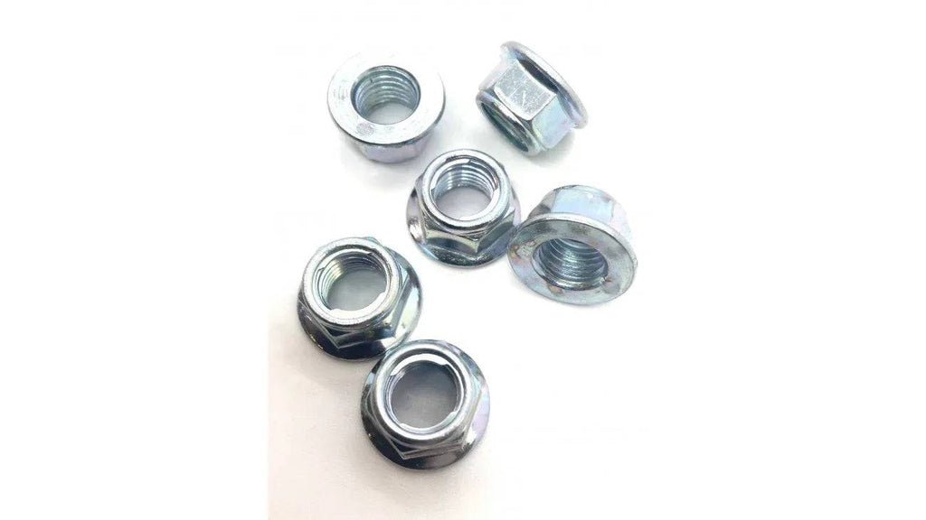 NOIX AVEC BARRURE M10 X 1.25 CHROME RA2-10-5 (SCOOTTERRE OEM)