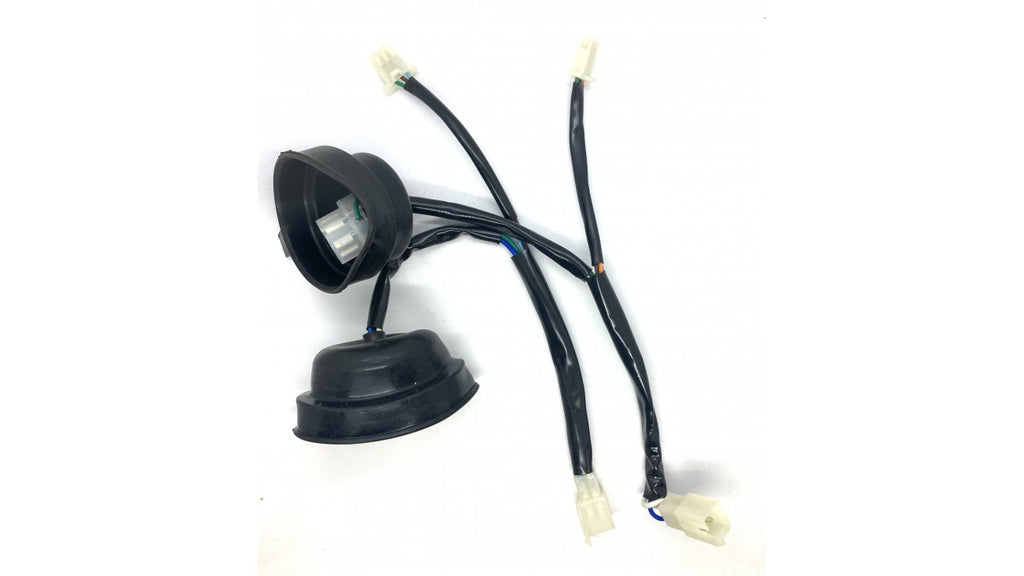 [5] COUETTE DE CONNECTEUR DE PHARE RN2-4-1 (SCOOTTERRE OEM)