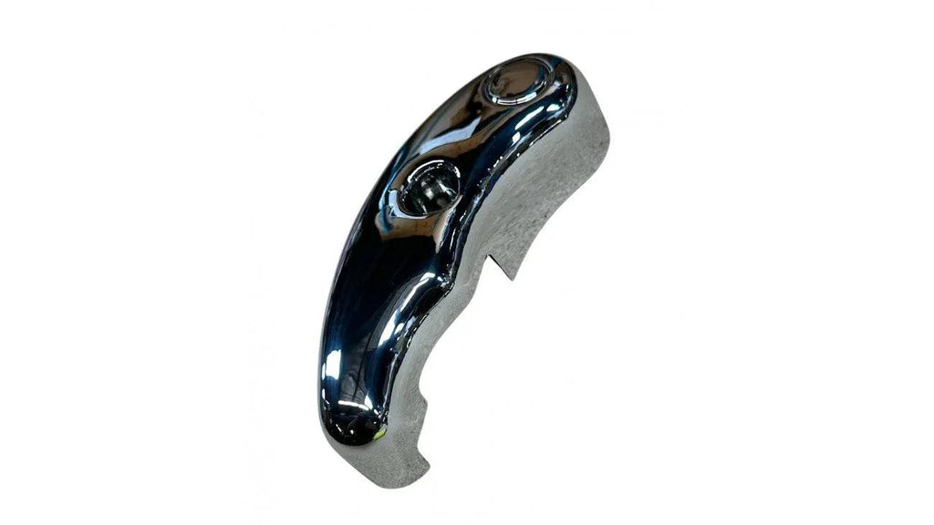 PROTECTEUR GAUCHE DE L'AXE DE ROUE SEI1-3-1 (SCOOTTERRE OEM)