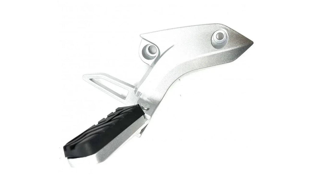 [6] REPOSE-PIED DROIT RI8-1-1 (SCOOTTERRE OEM)