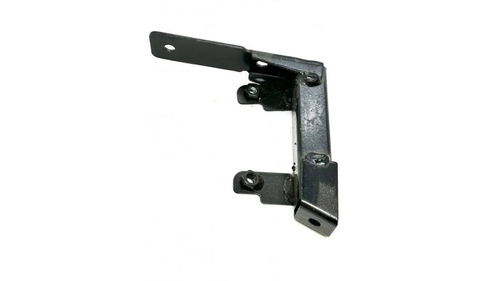 [8] BRAQUETTE DE SUPPORT DEVANT RN5-3-4 (SCOOTTERRE OEM)
